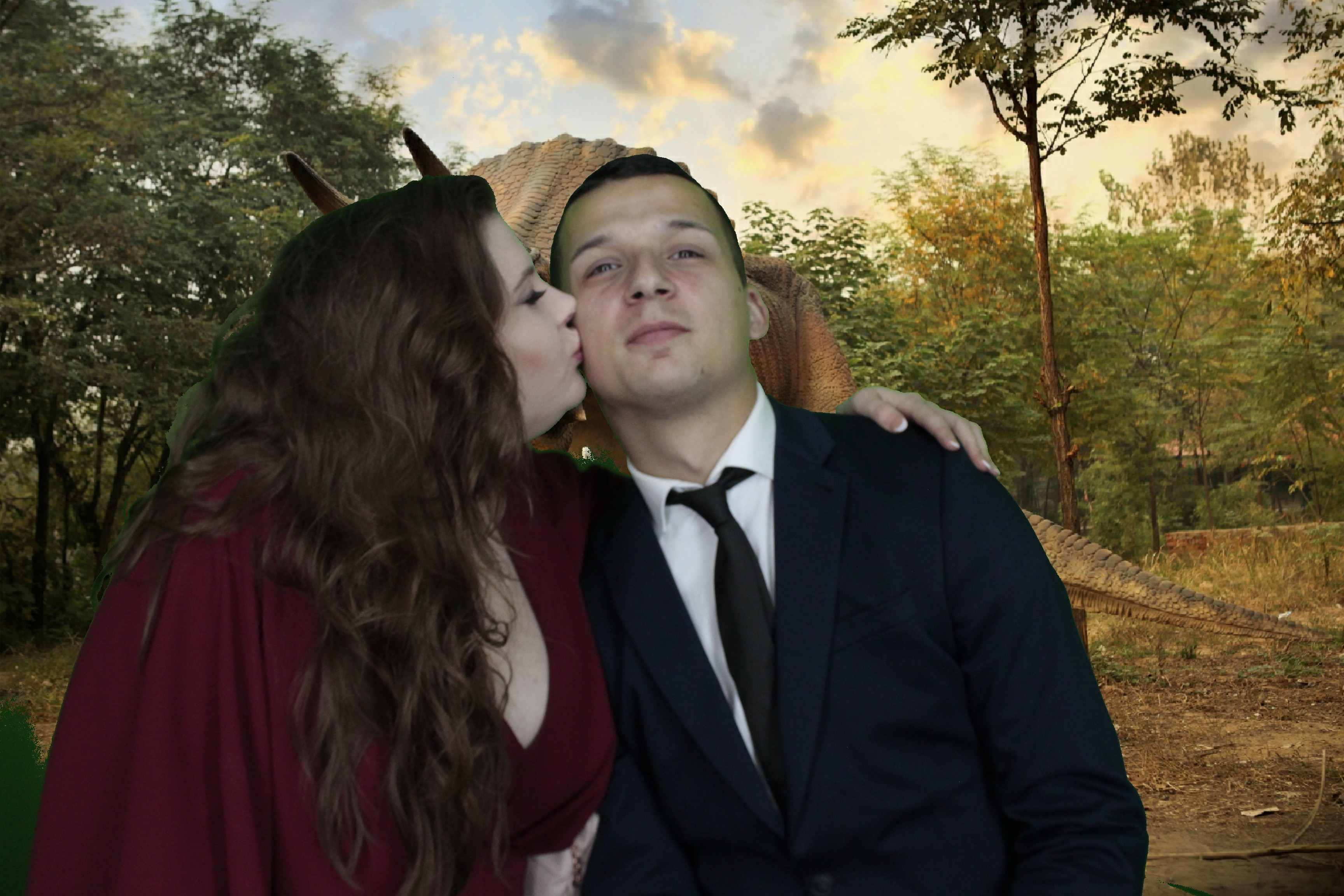 Mr & Mrs Bowles | View more photos from the event at gallery.myphotoboothexperience.co.uk/u/MyPhotoBoothExperienceLtd/Mr-Mrs-Bowles